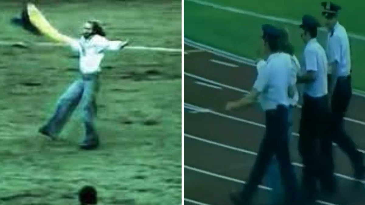 Гопак с украинским флагом на матче СССР