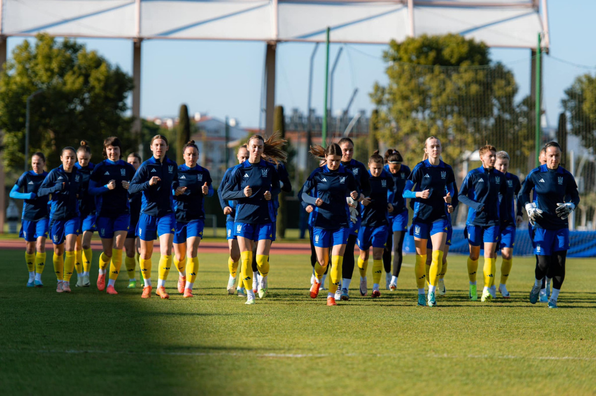 Женская сборная Украины по футболу