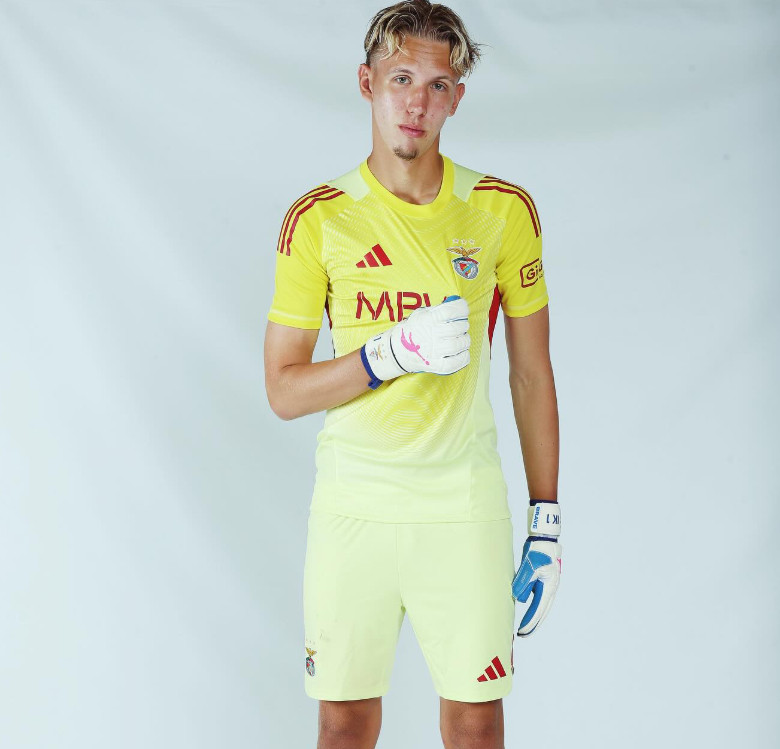 Игорь Костенко