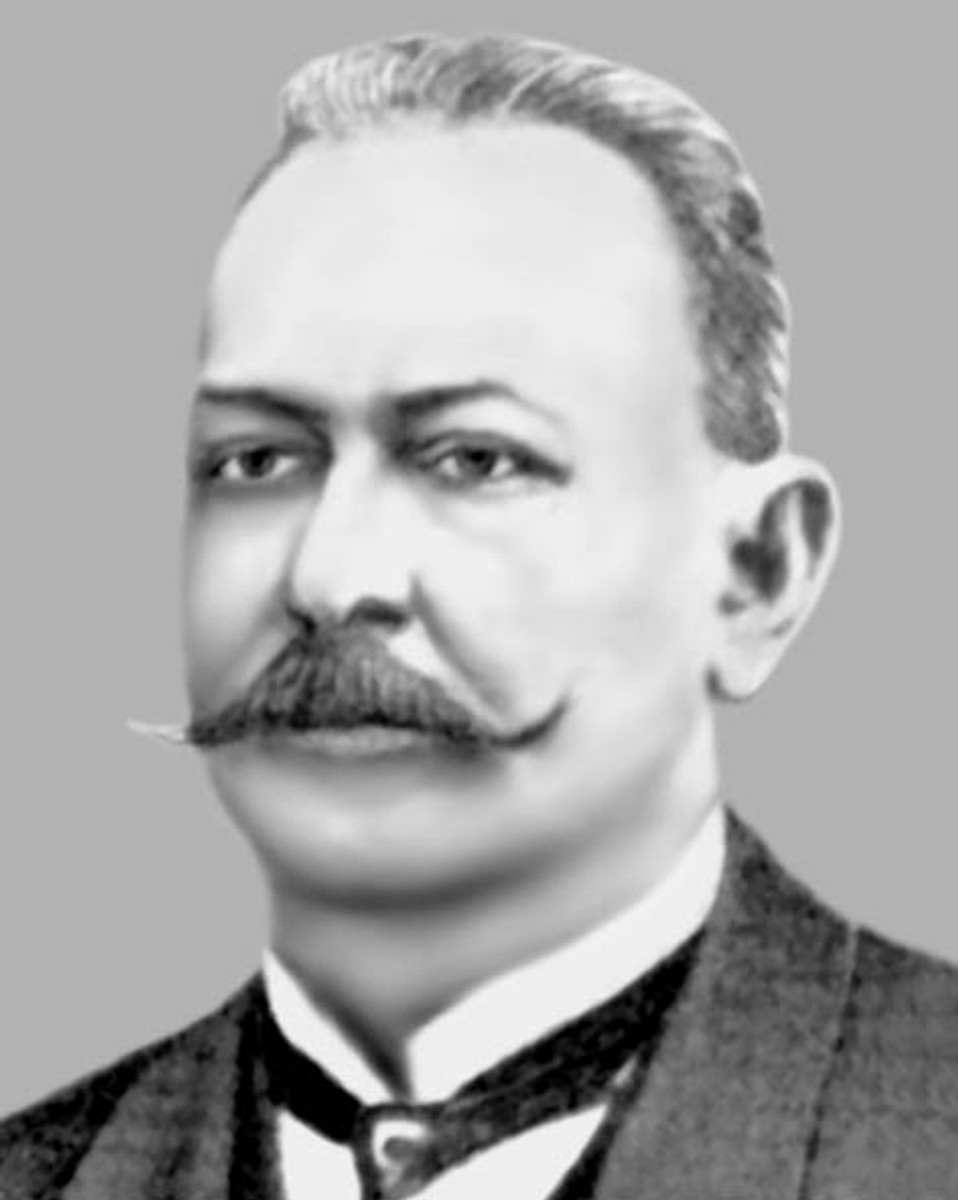 Євген Гарнич-Гарницький. Енциклопедія сучасної України