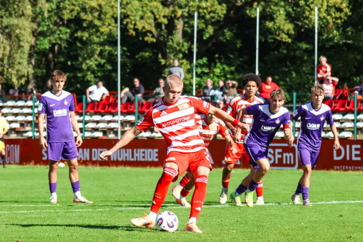 Дмитрий Богданов