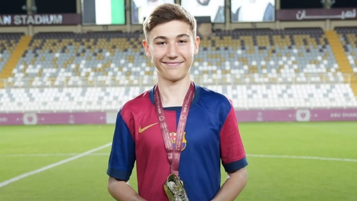 Артем Рыбак