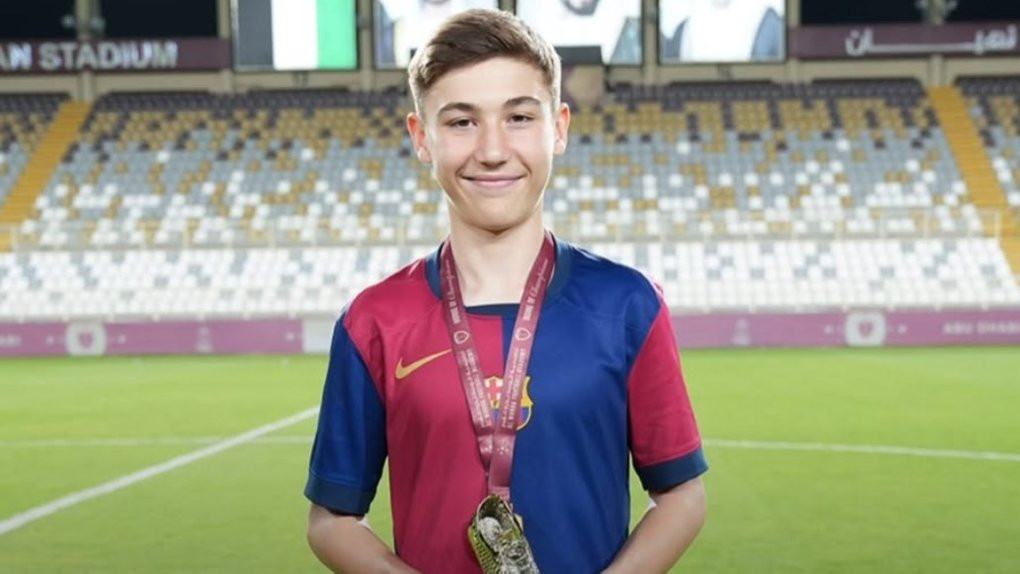 Артем Рыбак